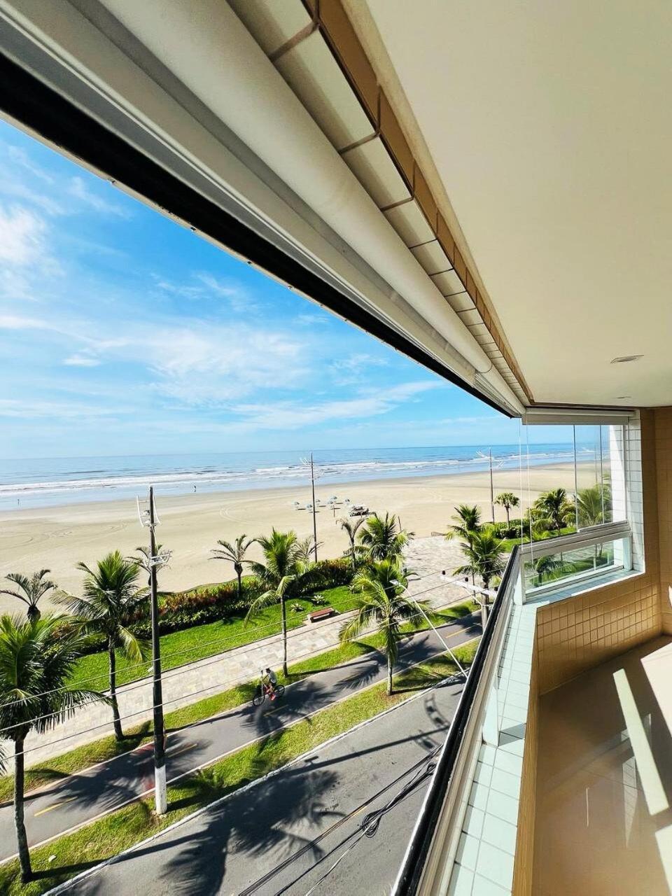Frente Mar - 2 Vagas De Garagem Gratis